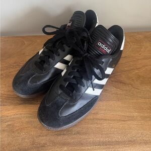 Adidas OG Sambas-Barely Worn! (Size M7/W8.5)